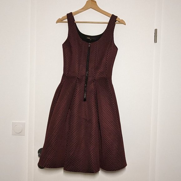 👗 Maje Dress - Burgundy Red and Black - Size 1 - Sophisticated Patterns - Picture 1 of 5